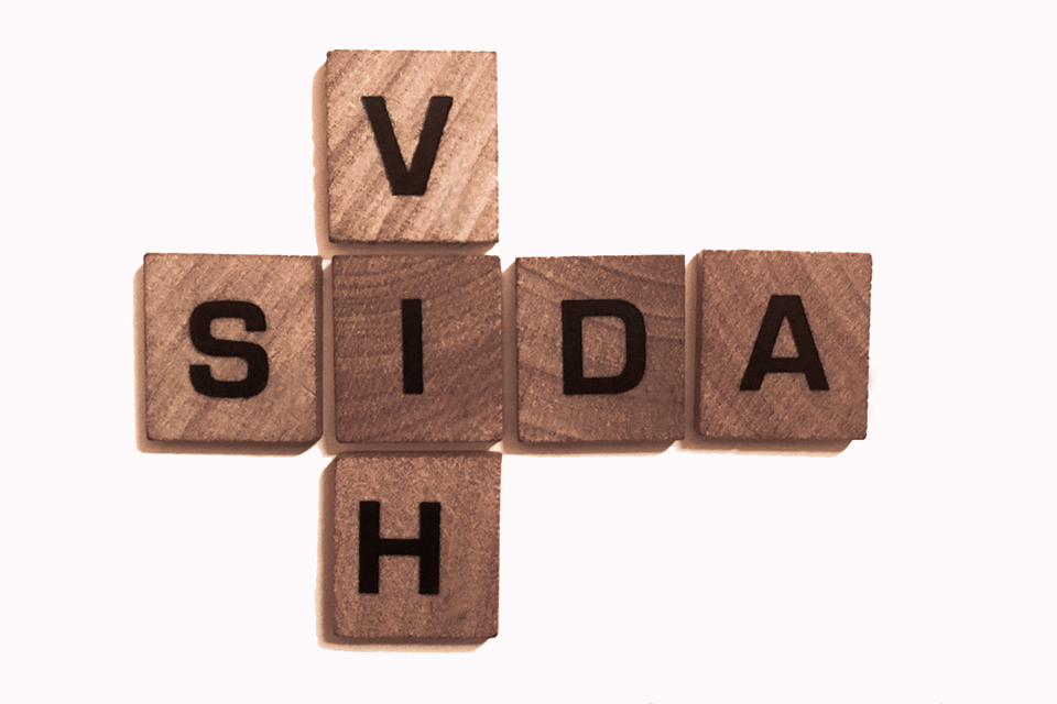 Revolucionario Desgracia Inferior Condiciones que definen el SIDA | The Well Project