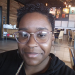 Kytara Epps.