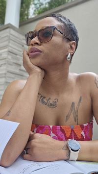 Lynette.